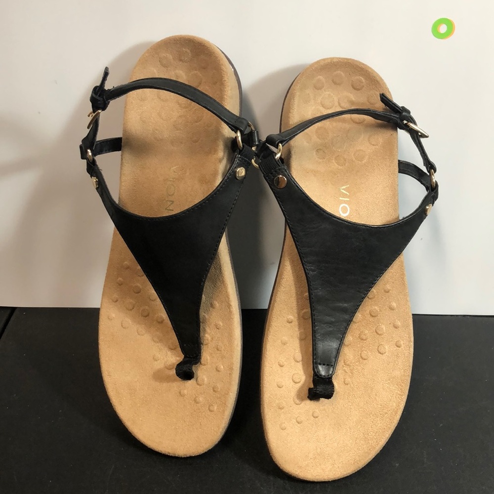 VIONIC KIRRA LEATHER THONG SANDAL - ADJUSTABLE